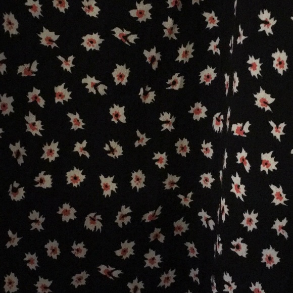 Gently worn long sleeve floral dress - Picture 2 of 2